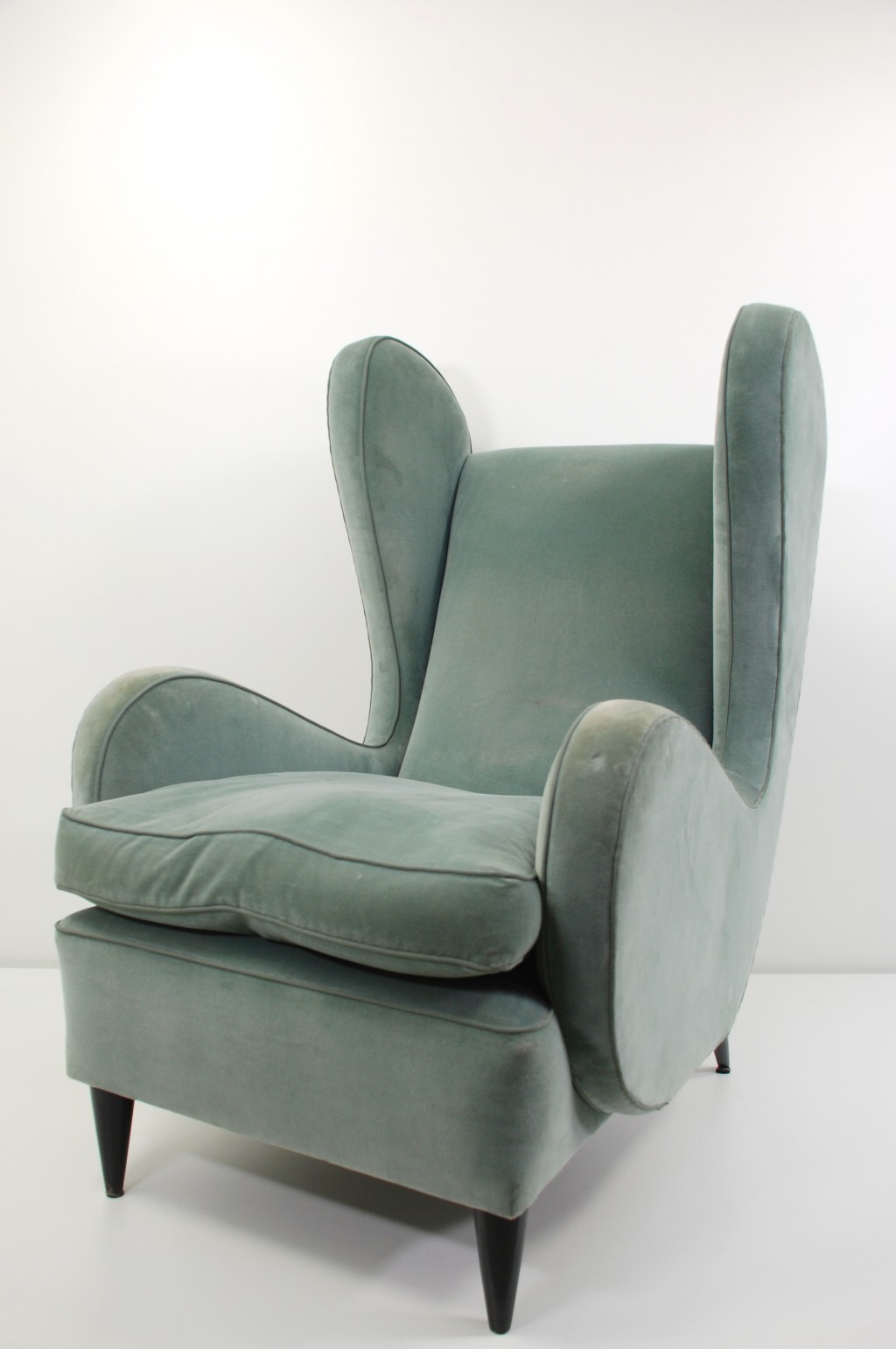 Ohrenbackensessel, Roberto Innocenti 1944