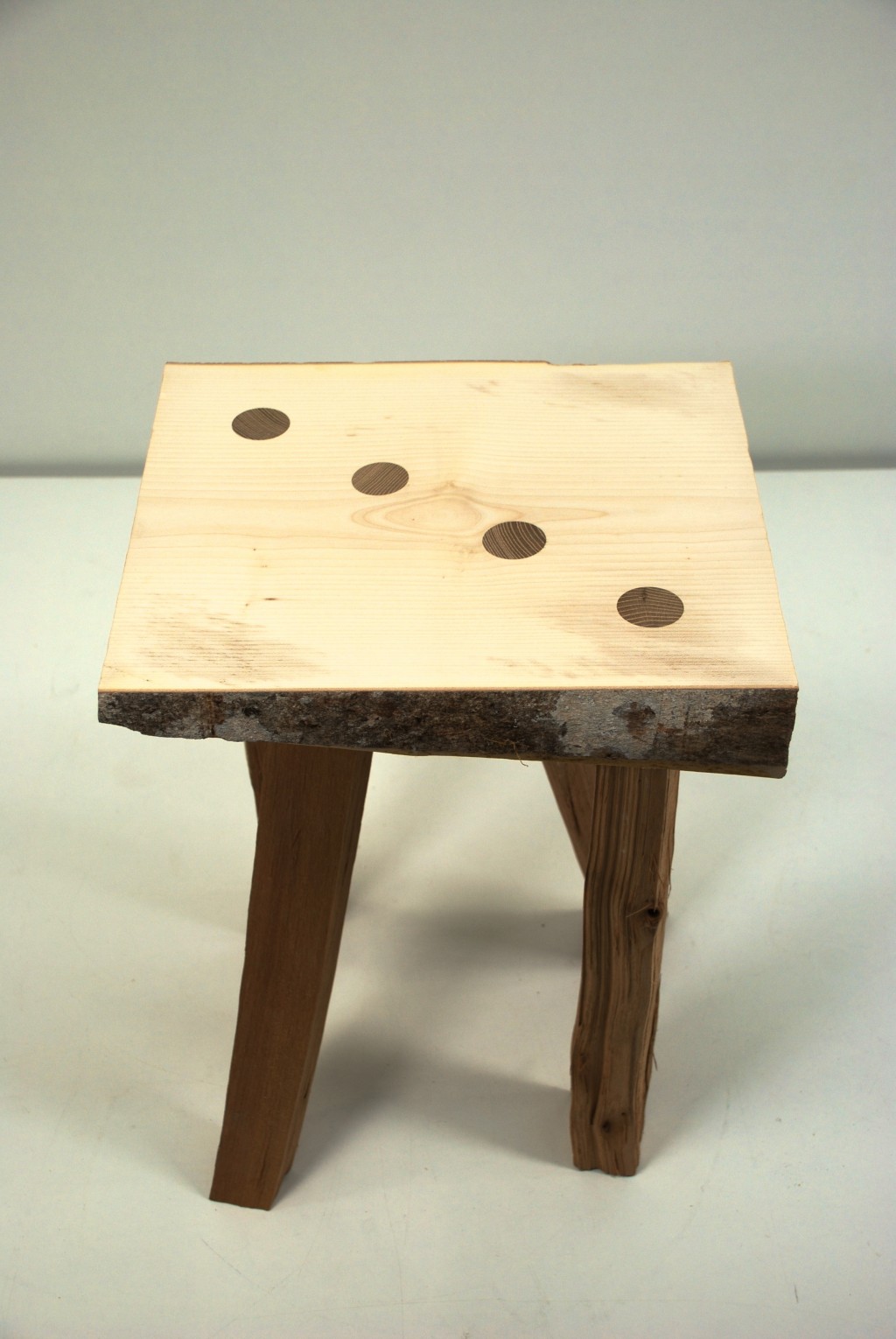 Hocker '15215', Andres Bally