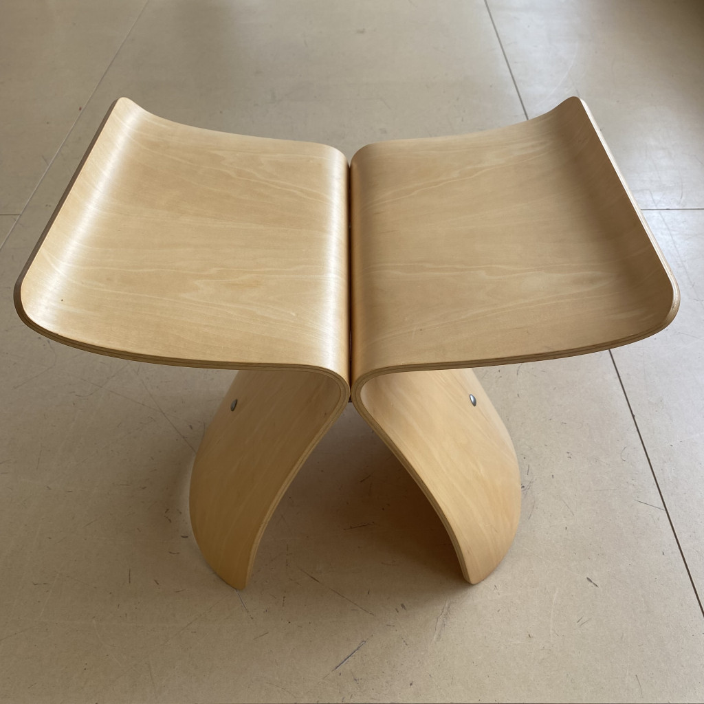 Hocker 'Butterfly', Sori Yanagi, 1954