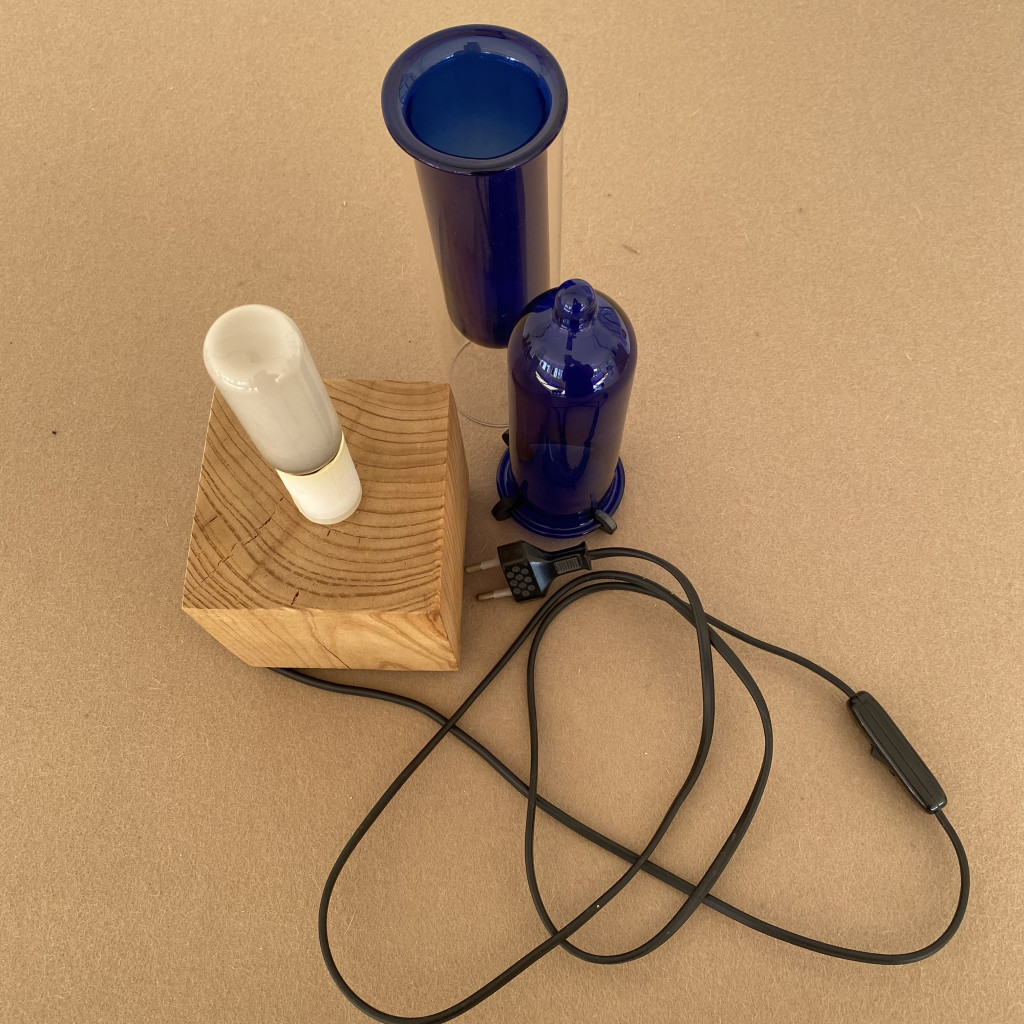 Nachttischleuchte und Vase 'SAFER LIGHT', Pascal Suchier, 1992